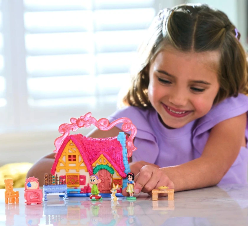 Sněhurka a sedm trpaslíků mini domeček na hraní